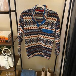 Sweater print Patagonia quarter button up